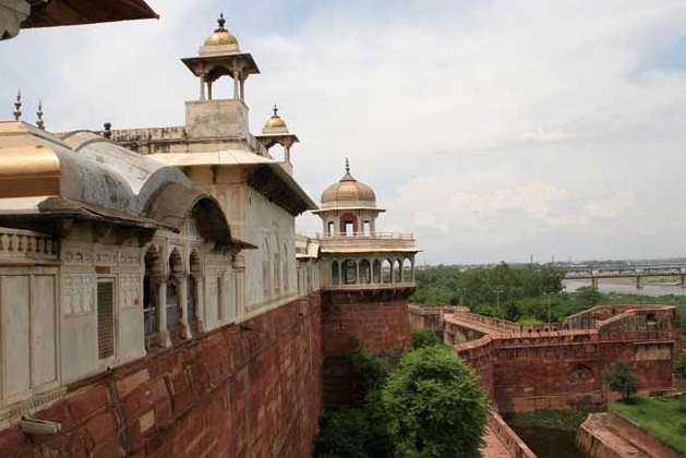 Agra - An Architectural Marvel of India - Amazing view