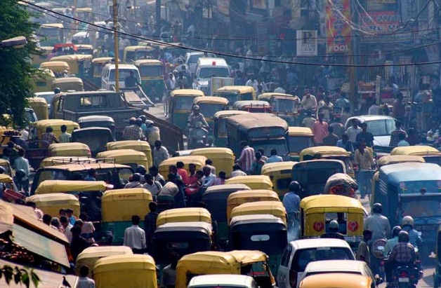 Delhi - The Beauty of the Chaos - Crowded city