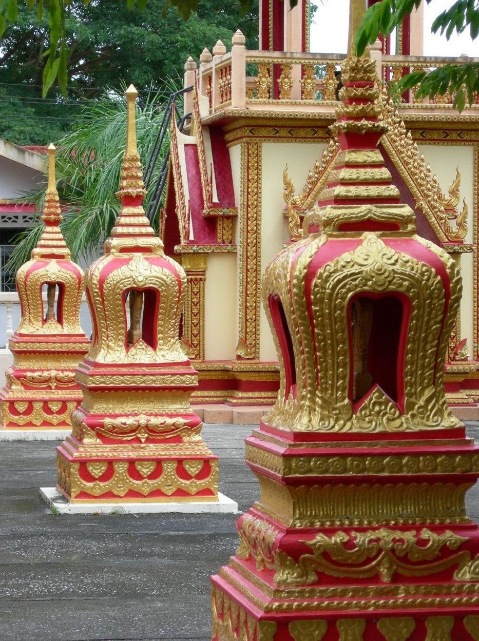 Wat Phra Thong Temple - Golden Temple