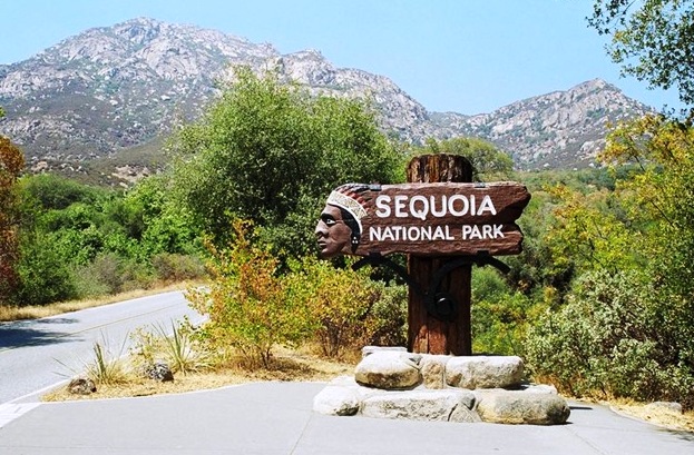Sequoia National Park - Attractive mountain scenery