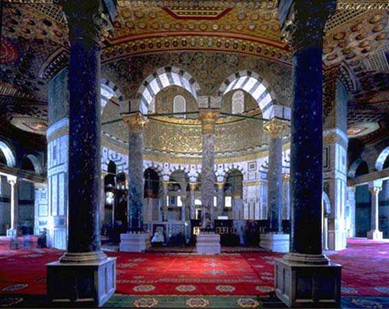 Al Aqsa Mosque in Jerusalem - Interior view 