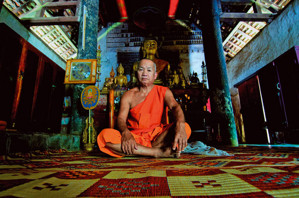 Laos - Laos monk