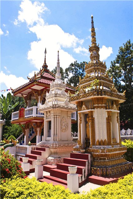 Laos - Vientiane temple