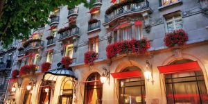 Hotel Plaza Athenee in Paris