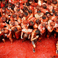 Image La Tomatina - The strangest festivals in the world