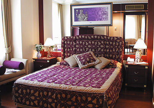 Eresin Crown Hotel Istanbul - Suite view