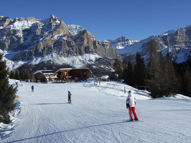 San Cassiano in Italy - San Cassiano ski trails