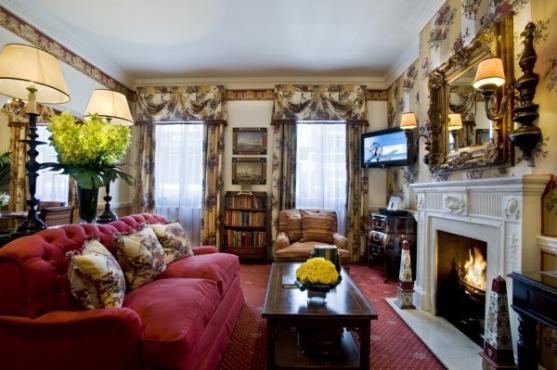 Milestone Hotel in London - Comfortable lounge