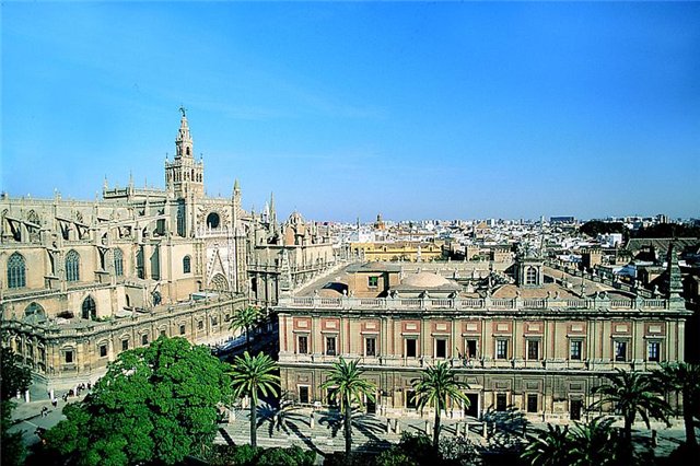 Cathedral of Sevilla - General view