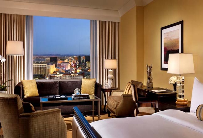 Trump International Hotel Las Vegas - Studio living area