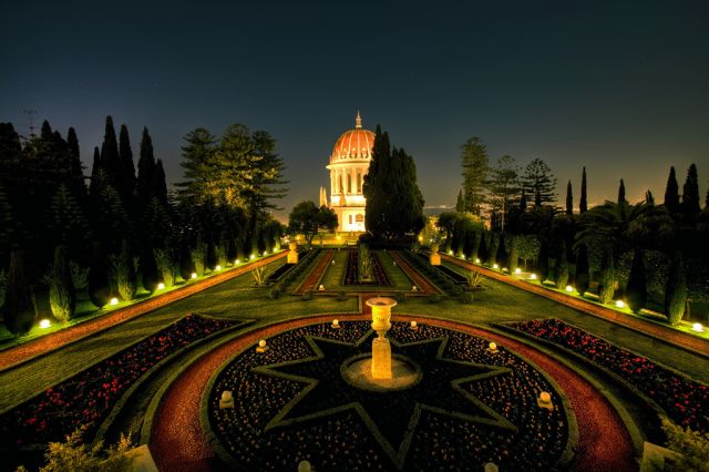 Bahai Gardens in Haifa - Night view