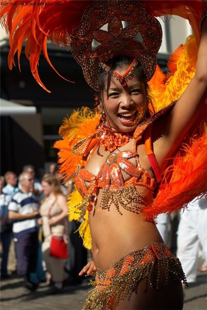 Samba in Rio de Janeiro, Brazil - Dancing samba