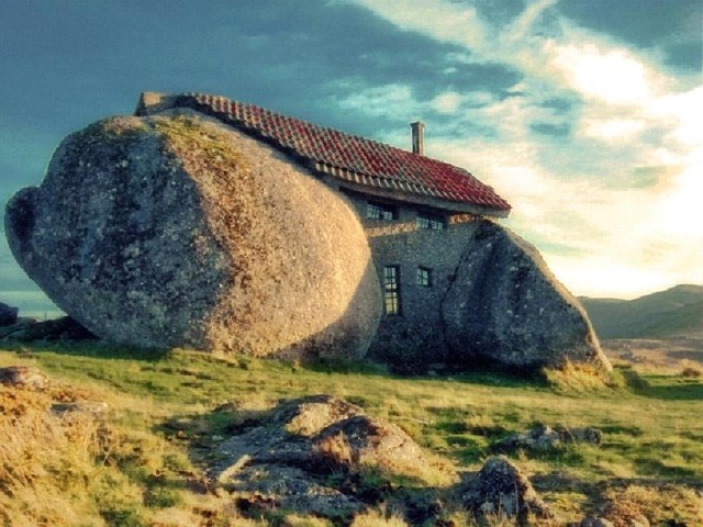 Stone House, Portugal - Front part of the house