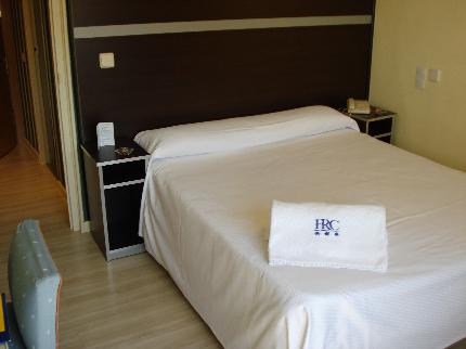 Hotel Reyes Católicos - Room view
