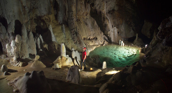 Lechuguilla Cave in Carlsbad Caverns National Park - Golf in Lechuguilla