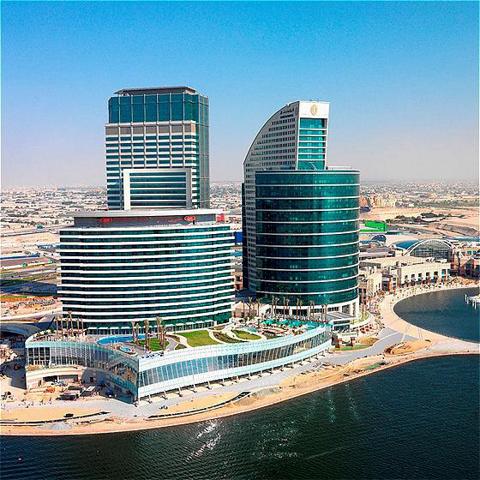 Crowne Plaza Hotel Dubai-Festival City - External view of the hotel