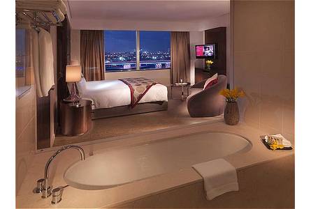 Crowne Plaza Hotel Dubai-Festival City - Inside view 