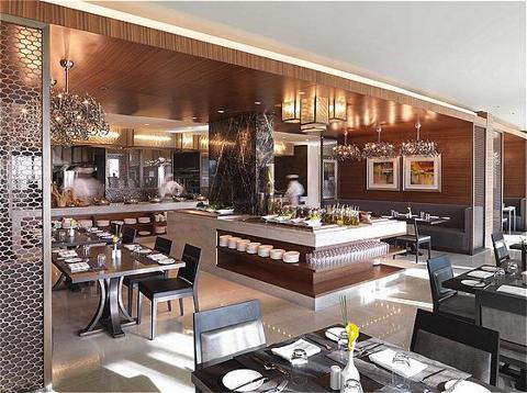 Crowne Plaza Hotel Dubai-Festival City - Lovely restaurant