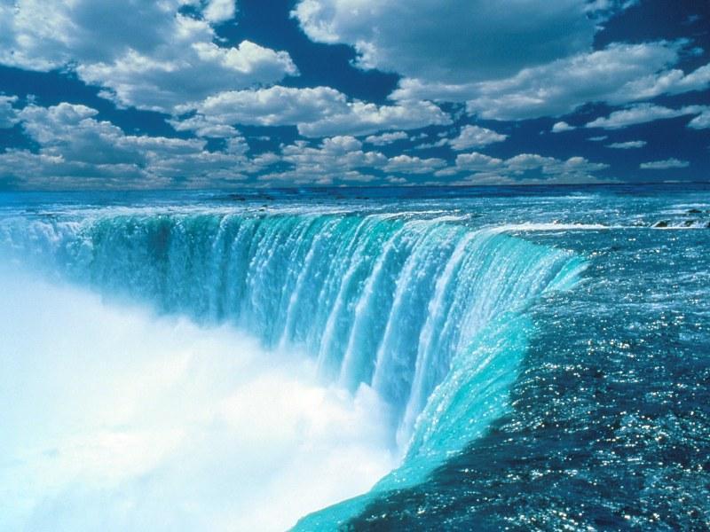 Niagara Falls in USA - Breathtaking views
