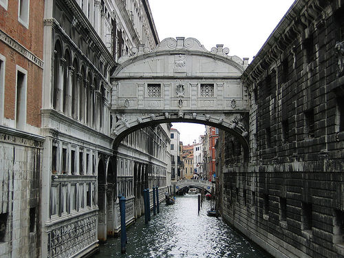 Bridge of Sighs in Venice - General view