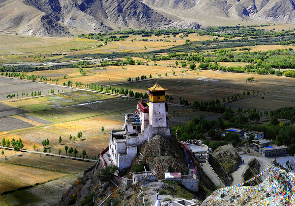 Tibet - Incredible scenery