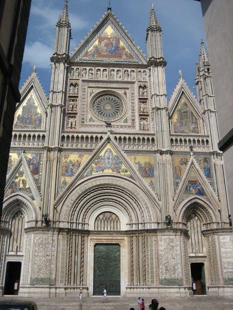 Orvieto Cathedral - Beautiful facade