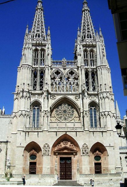 Burgos Cathedral - Beautiful facade