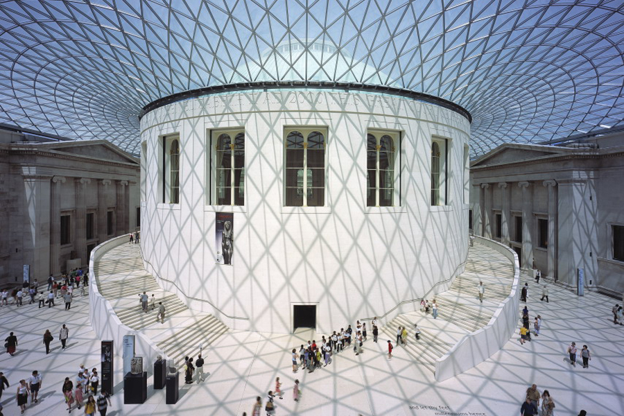 The British Museum in London - Great Court view
