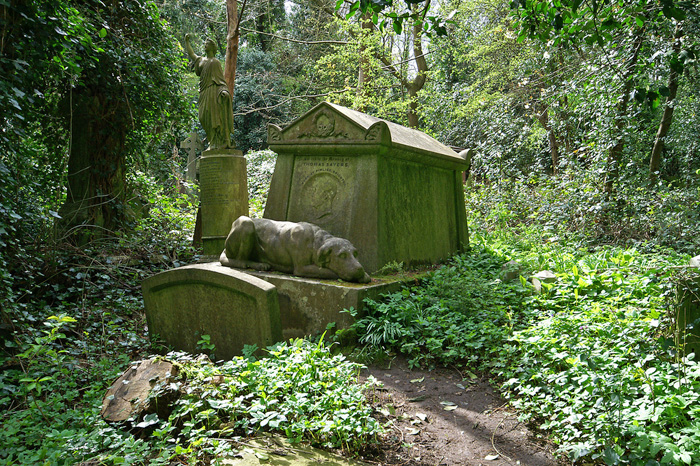 Highgate Cemetery in London, UK - Tom Sayers