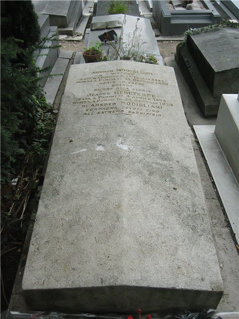 Pere Lachaise Cemetery in Paris, France - Amedeo Modigliani