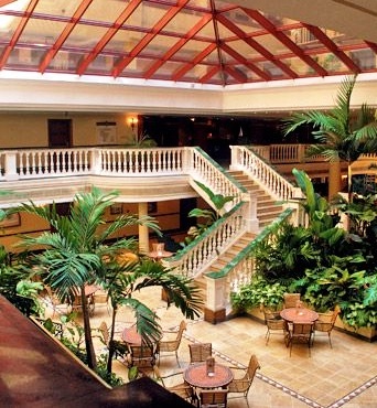 NH Parque Central Hotel Havana - Luxurious interior