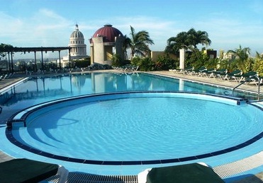 NH Parque Central Hotel Havana - Outdoor pool