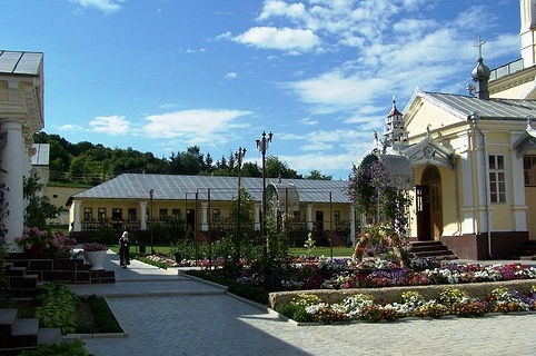 Hancu Monastery - Exterior view 