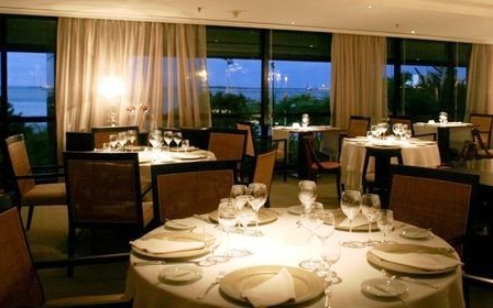 Fortaleza - Dining space