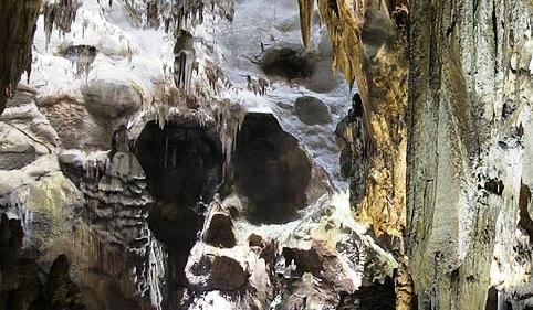 The Ludenika Cave - Spectacular place