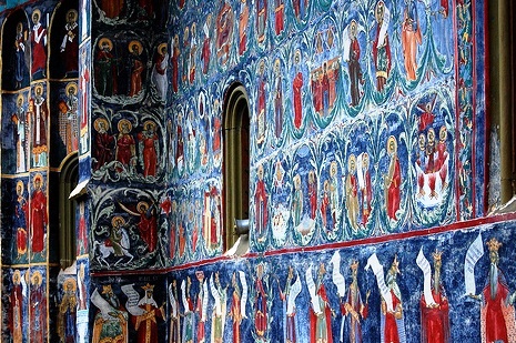 Voronet Monastery - Interior design