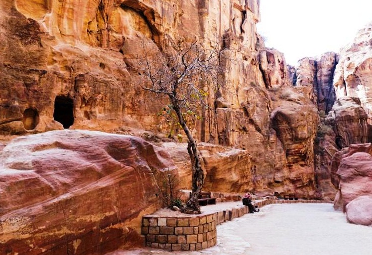 Petra in Jordan - Narrow entrance to Petra