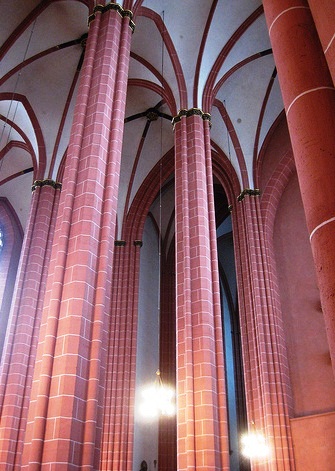 Kaiserdom - Interior design