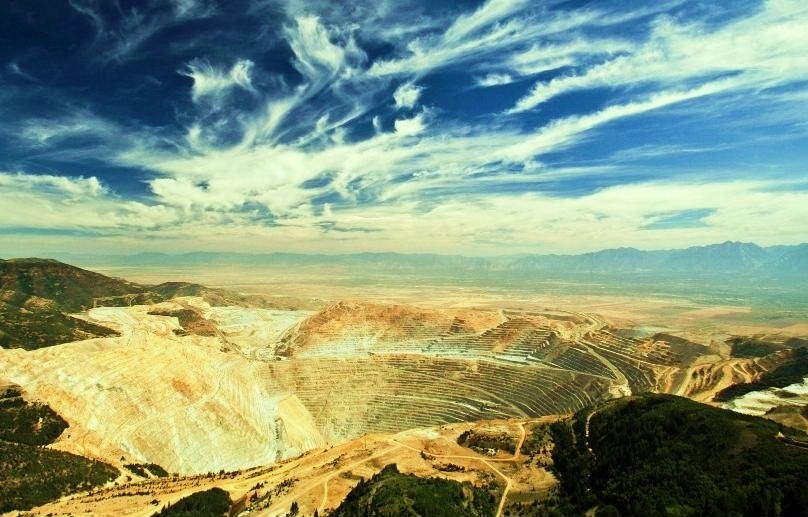 The Bingham Canyon Mine - Amazing view 