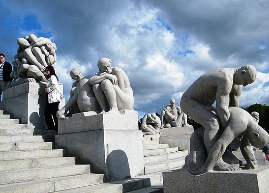Vigeland Park - Splendid sculptures