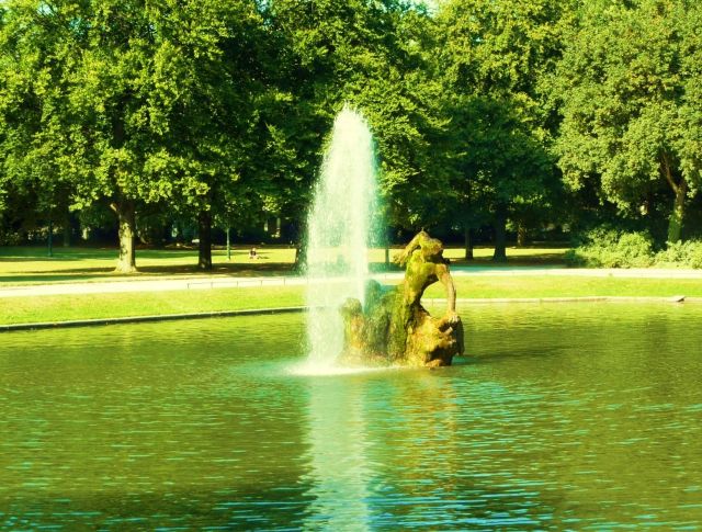 Hofgarten - A gorgeous fountain 