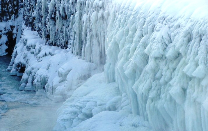 Gullfoss - Frozen waterfall