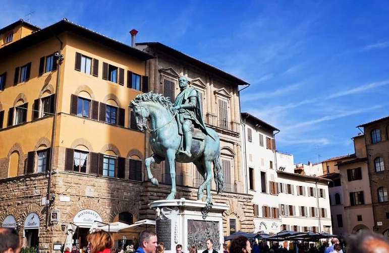 Florence - Cosimo Medici monument