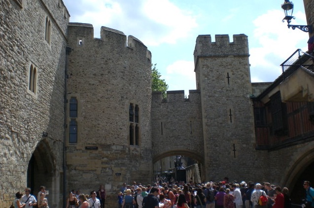The Tower of London - Visitors at the Tower