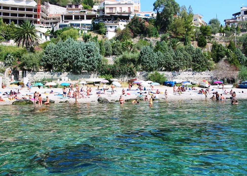 Taormina beach - Relaxing place