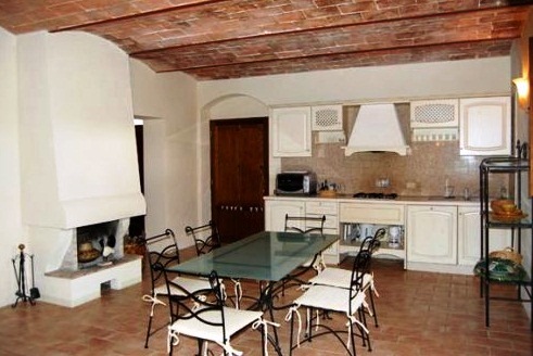 Casale Serafino - Pleasant kitchen