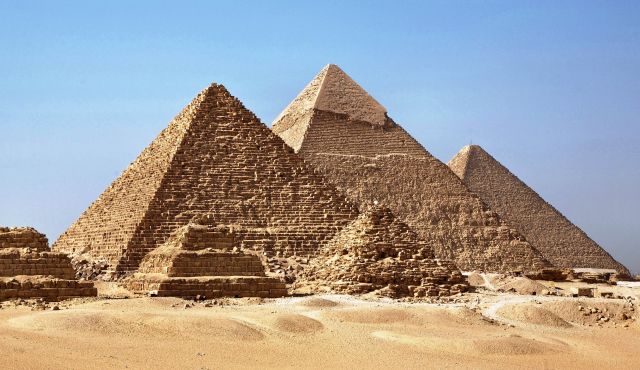 Cairo - Famous Pyramids 