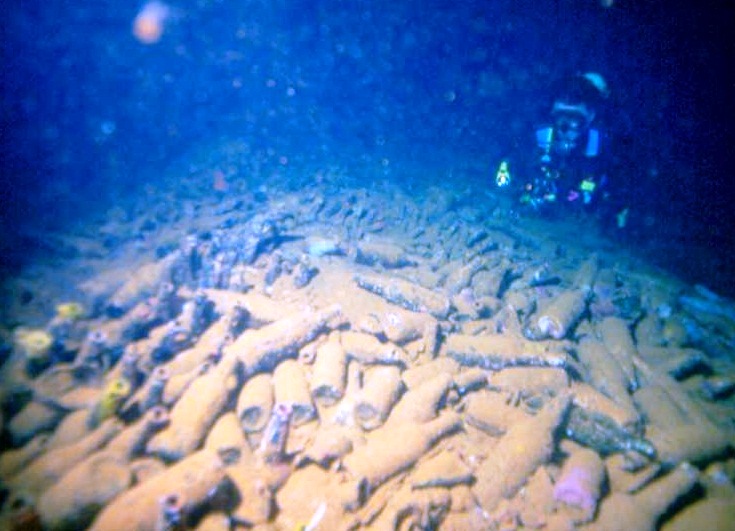Truk Lagoon - Underwater bottles