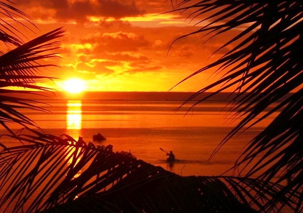 The Aitutaki Lagoon - Sunset view