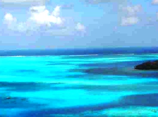 Bora Bora Lagoon - Spectacular view